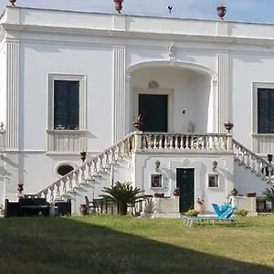 Longo De Bellis Itálie