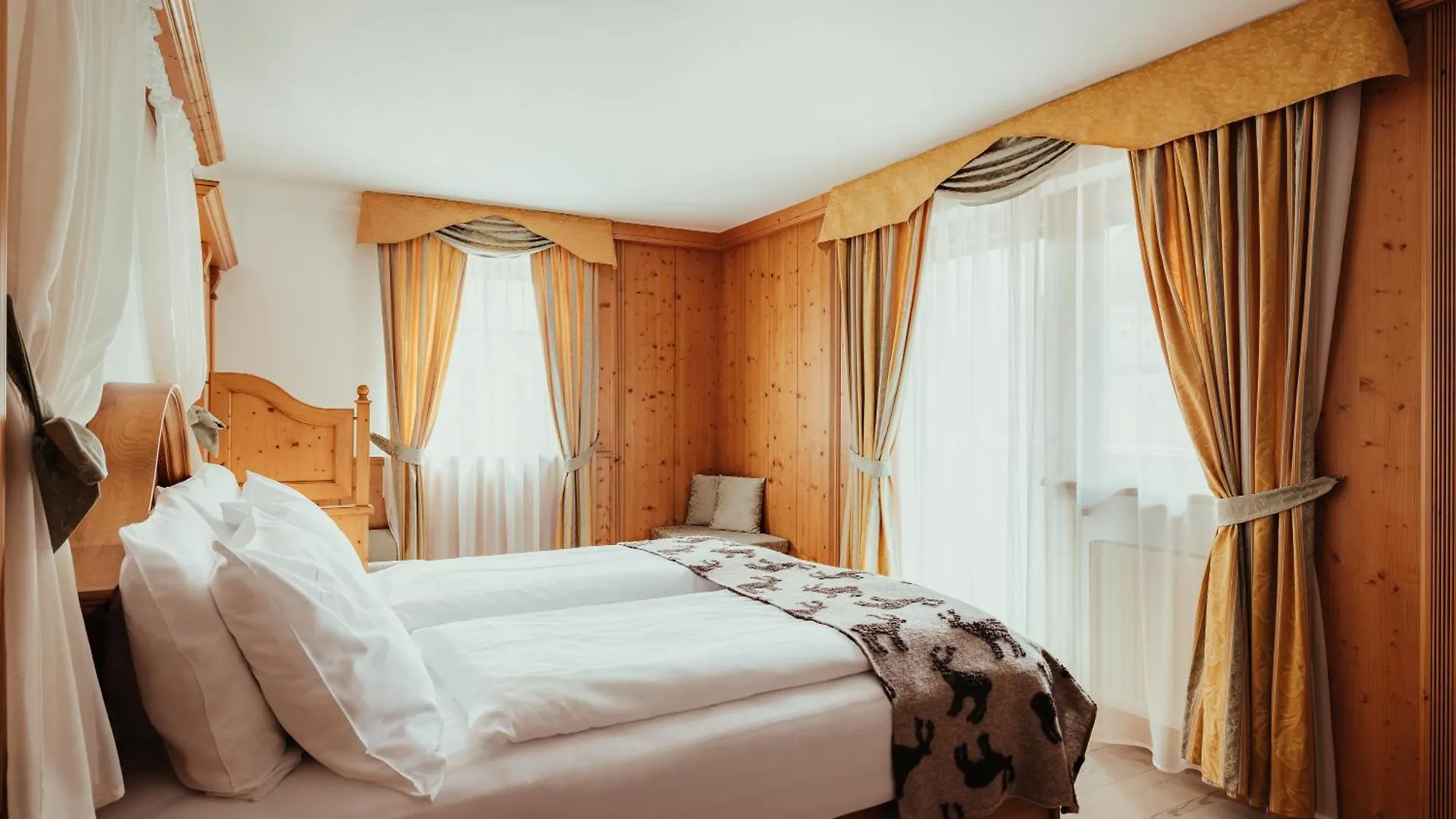 Hotel Alpenrose Arabba 3*,  Italy